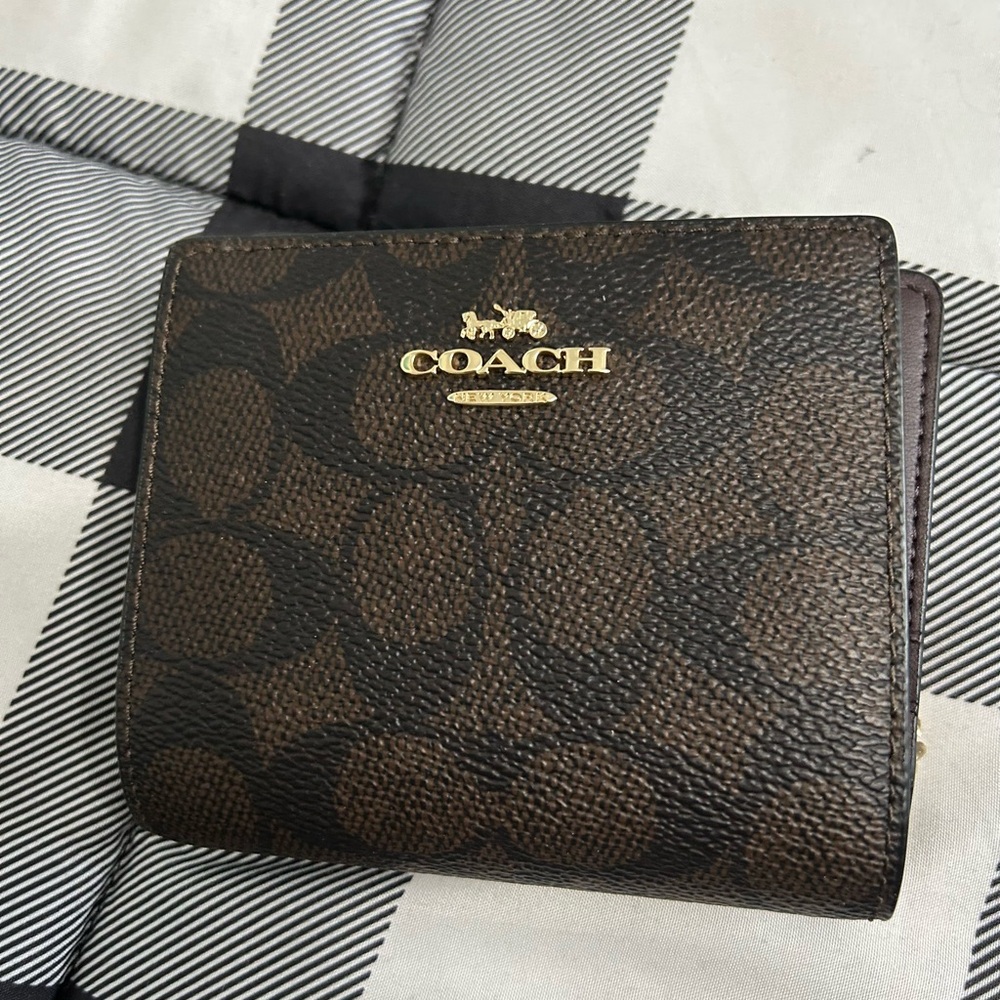 Small Coach Signature Wallet
